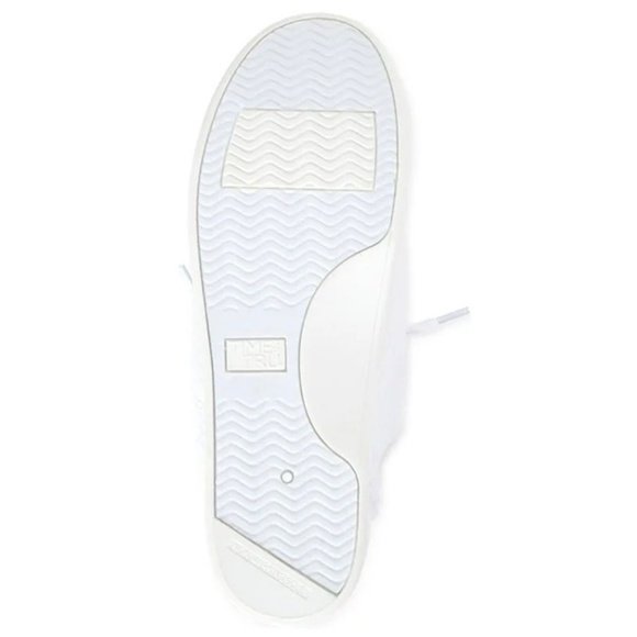 !WIDE WIDTH WHITE Time and Tru Women's Scrunch Back Slip-On Sneaker - Picture 4 of 5